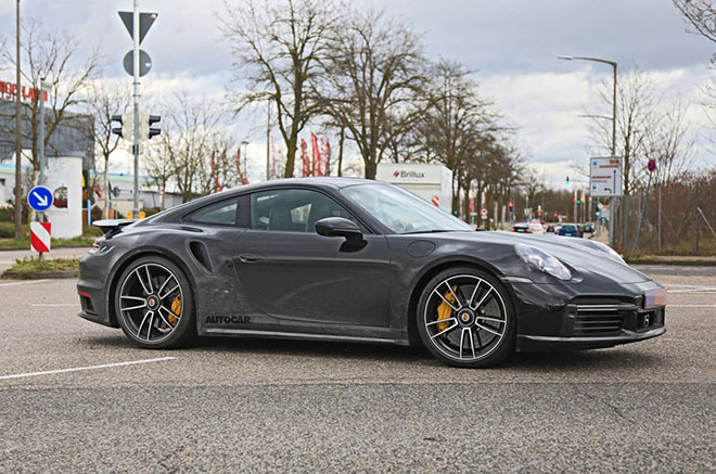 Porsche 911 Turbo S 2020 chạy thử trên phố, dự kiến trình làng vào tháng sau - 2