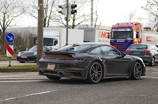 Porsche 911 Turbo S 2020 chạy thử trên phố, dự kiến trình làng vào tháng sau - 6