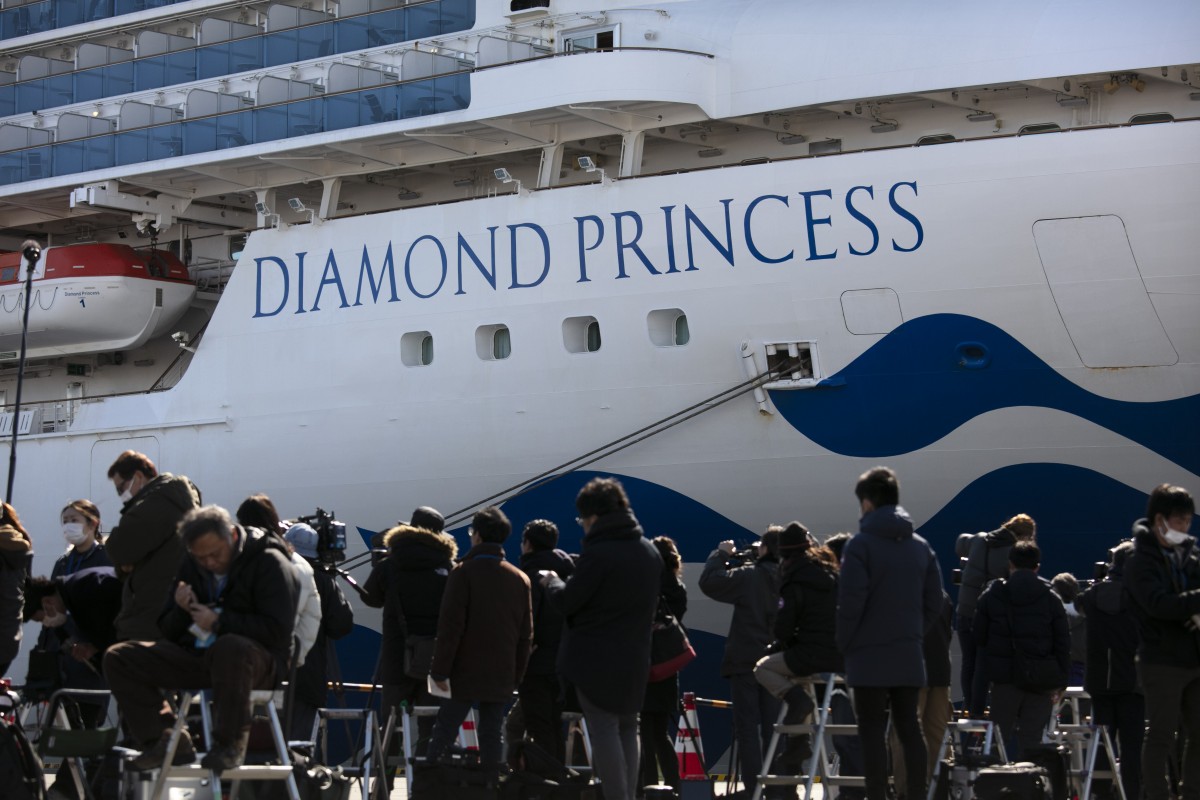 Nhật Bản phát hiện 218 người nhiễm virus Corona trên tàu Diamond Princess, tính đến ngày 13.2.