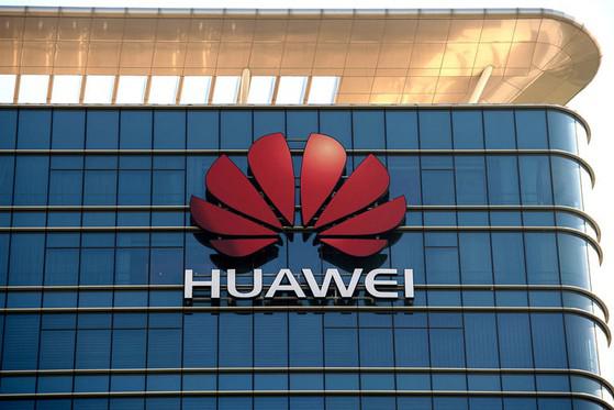 Huawei lại tiếp tục bị cáo buộc bí mật truy cập vào mạng di động trên toàn thế giới. Ảnh: Internet