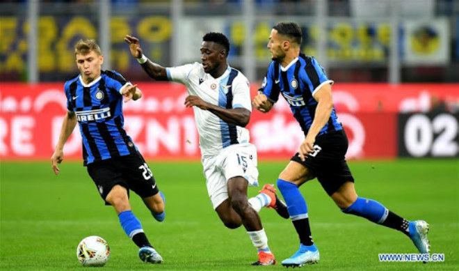 Inter có nguy cơ mất ngôi đầu khi phải chạm trán Lazio