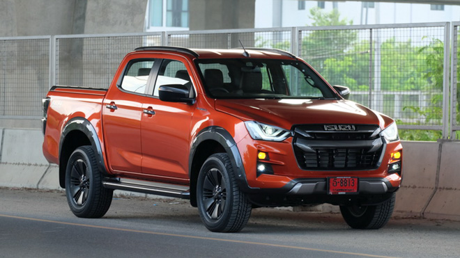 Isuzu D-Max thế hệ mới lột xác về ngoại hình, đạt chuẩn mức an toàn 5 sao - 2