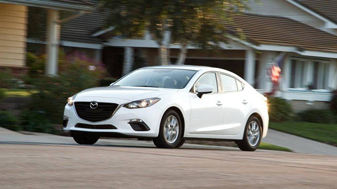 Một chiếc Mazda 3 đời 2014, bản 1.5L có mức giá khoảng 400 triệu đồng.