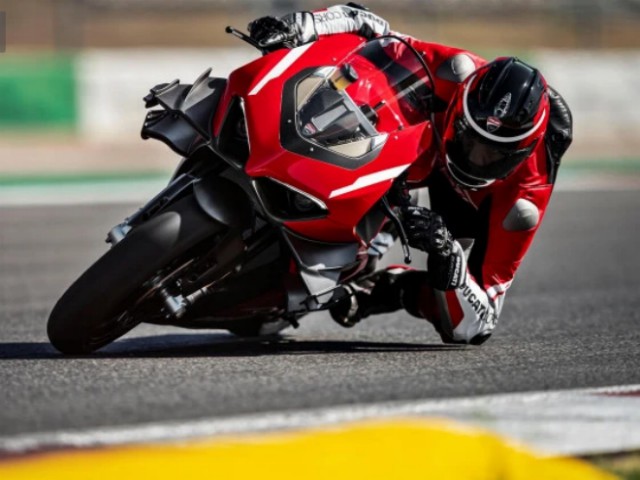 2020 Ducati Superleggera V4 mạnh nhất chưa từng có, giá chát 2,5 tỷ đồng