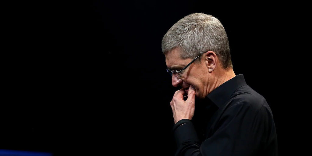 Chỉ một thông báo đã khiến Apple bốc hơi 45 tỷ đô la (Nguồn: CNBC)