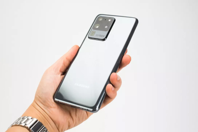 Galaxy S20 Ultra có khả năng zoom kỹ thuật số 100x.
