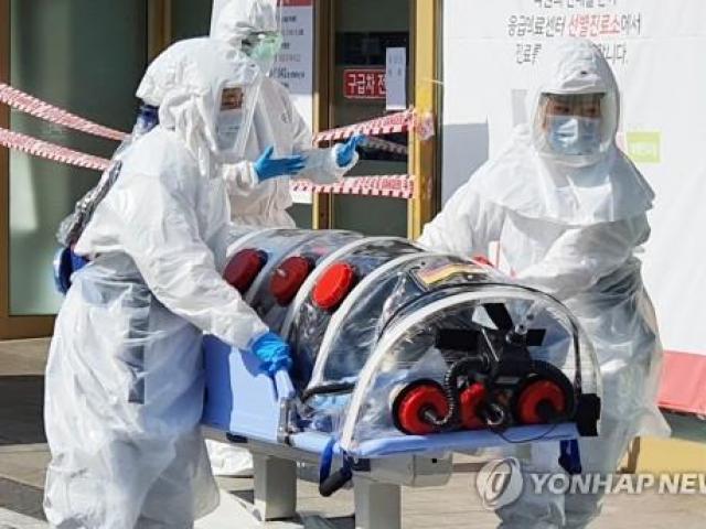 Hàn Quốc có người nhiễm Covid-19 đầu tiên tử vong, số ca nhiễm vượt quá 100