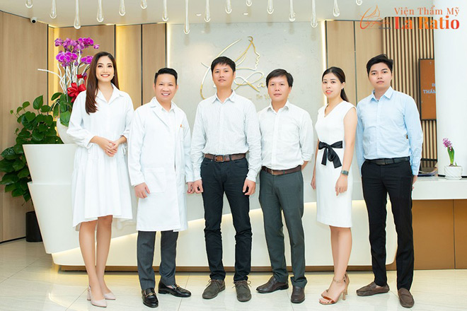 Các khách mời có mặt trong buổi tọa đàm