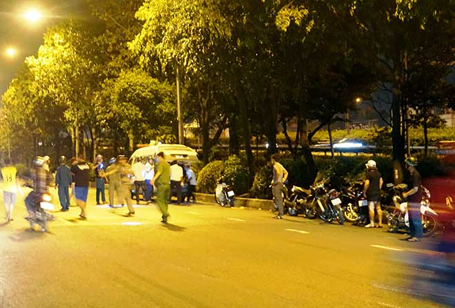 Khu vực phát hiện xác người đàn ông trong công viên.