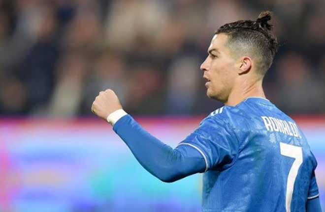 Cristiano Ronaldo san bằng kỷ lục ghi bàn liên tiếp tại Serie A trong trận thứ 1000 trong sự nghiệp