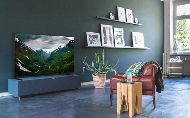 &#34;Lột xác’’ phòng khách với mẫu QLED TV 8K đẳng cấp trên thế giới - 1