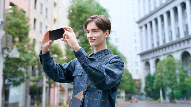 Ra mắt Sony Xperia 10 II: Màn hình OLED, có 3 camera sau - 5