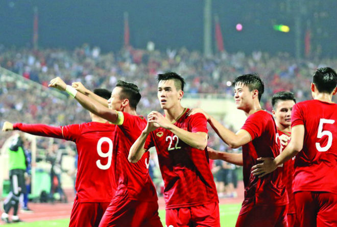 HLV Park Hang Seo đặt mục tiêu giúp đội tuyển Việt Nam giành vé dự vòng loại cuối cùng của World Cup 2022 khu vực châu Á. Ảnh: Như Ý