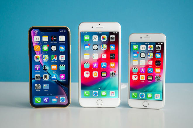iPhone XR, iPhone 8 Plus và iPhone 8.