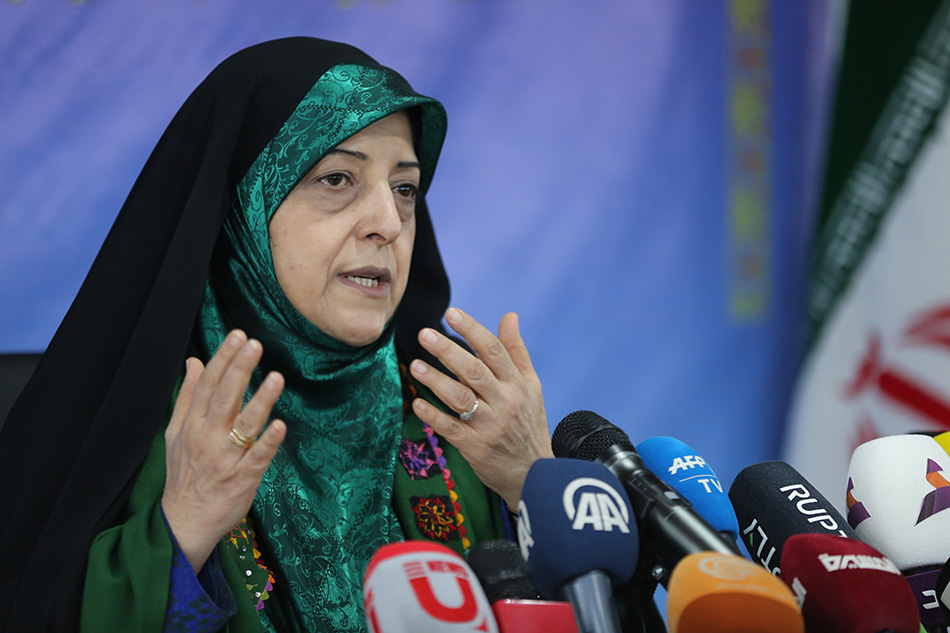 Phó Tổng Thống Iran Masoumeh Ebtekar là quan chức mới nhất nhiễm virus Corona.