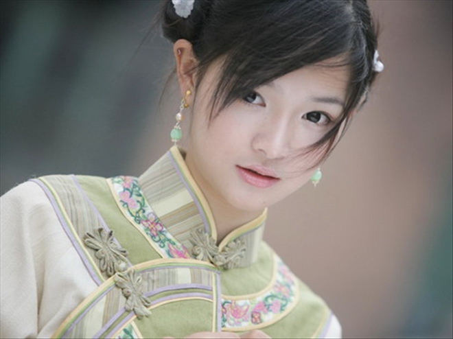 "Song Nhi" Hà Trác Ngôn.
