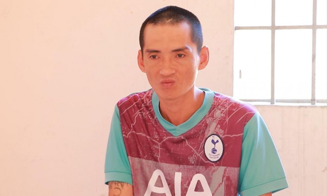 “Siêu trộm” Nguyễn Văn Lộc tại cơ quan công an.