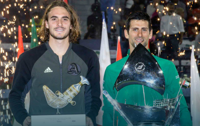 Tsitsipas và Djokovic