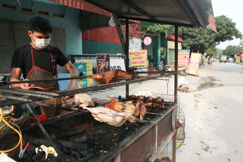 Tâm dịch Covid-19 Sơn Lôi sau 20 ngày bị phong tỏa - 19