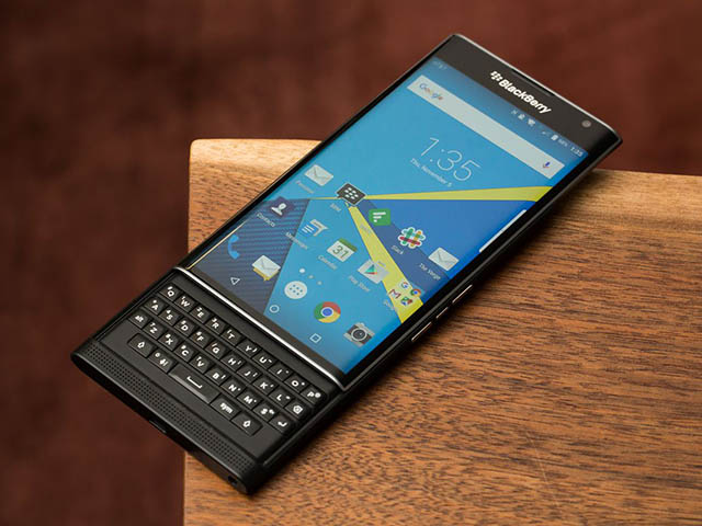 Bạn có còn nhớ những chiếc điện thoại BlackBerry nổi tiếng này?