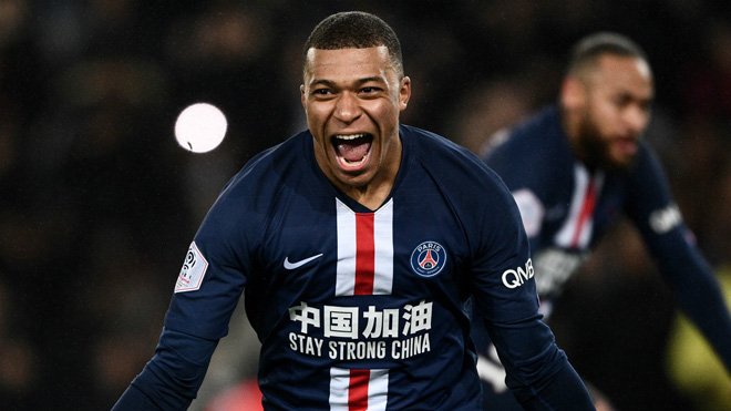 Mbappe tiếp tục tỏa sáng với một hat-trick cho PSG