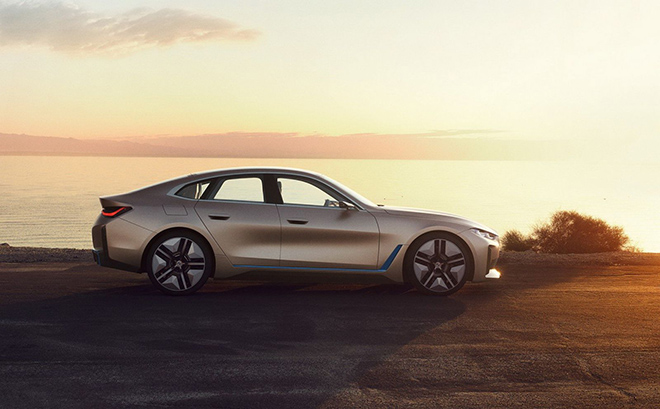 BMW Concept i4 lộ diện hoàn toàn, lưới tản nhiệt xấu không chê được - 3