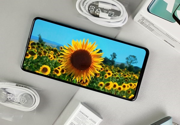 So sánh Galaxy A50 và Galaxy A51: Có đáng để nâng cấp? - 5