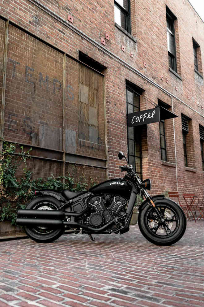 2020 Indian Scout Boober Sixty ra mắt, giá đắt, màu đen tuyền chất lừ - 12