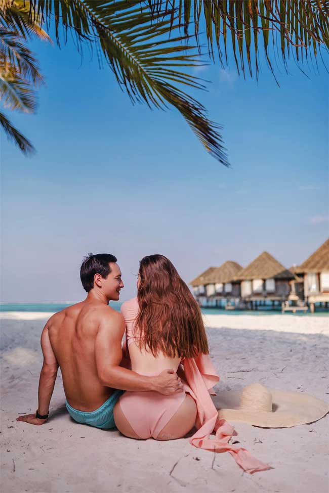 Mới đây trong chuyến đi du lịch Maldives, Hồ Ngọc Hà khiến dân tình ngây ngất khi khoe dáng trong loạt áo tắm tuyệt đẹp.