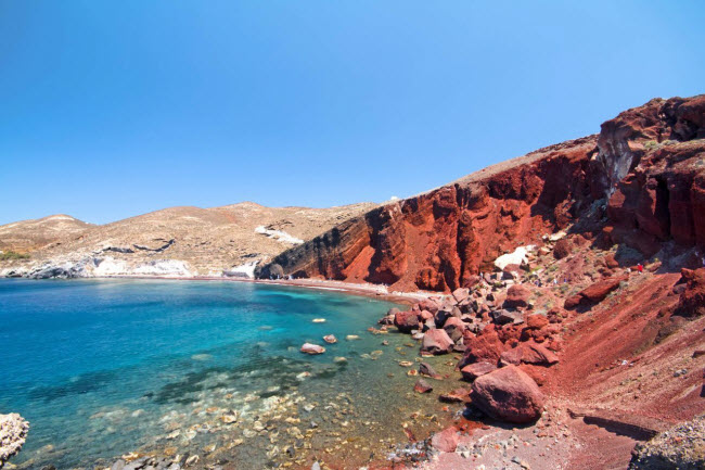 9. Bãi biển&nbsp; Red, Santorini, Hi Lạp.