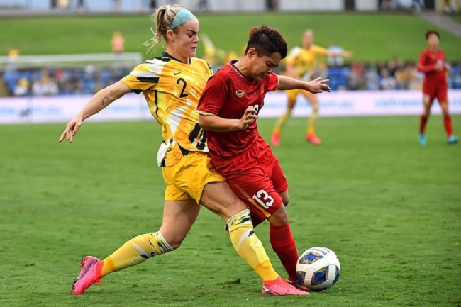 Ellie Carpenter là cầu thủ nổi bật trong đội tuyển bóng đá nữ Australia. Vừa qua cô cũng thi đấu trận play-off lượt đi vòng loại Olympic 2020 với ĐT nữ Việt Nam.
