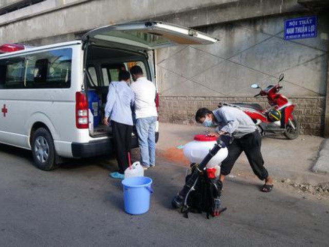 Covid-19: Ca bệnh thứ 34 khai báo nhỏ giọt, Bộ Y tế vào Bình Thuận