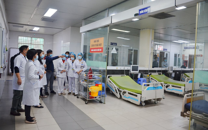 Bệnh viện Lao và Phổi Quảng Ninh&nbsp;tạm&nbsp;dừng tiếp nhận bệnh nhân lao phổi mới để tập trung chống dịch.