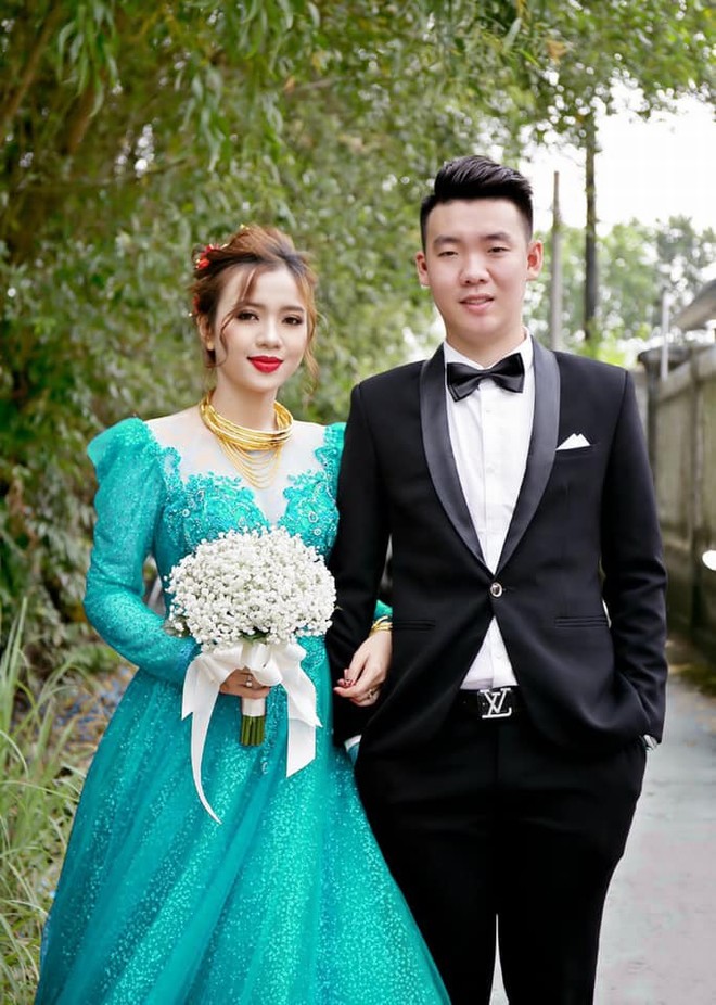 Mỹ nhân Việt làm cô dâu 2023: Visual gánh thời trang khi váy cưới dần tìm  về sự tối giản