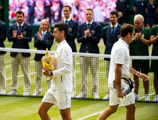 Nole khuất phục Federer để chinh phục vinh quang ở Wimbledon năm ngoái