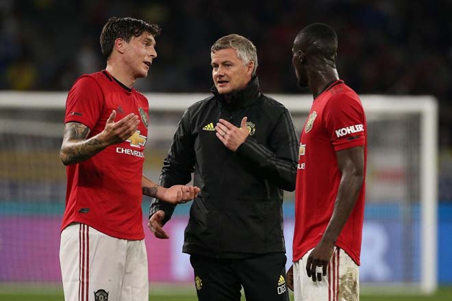 Lindelof và Bailly chưa đáp ứng được yêu cầu của HLV Solskjaer