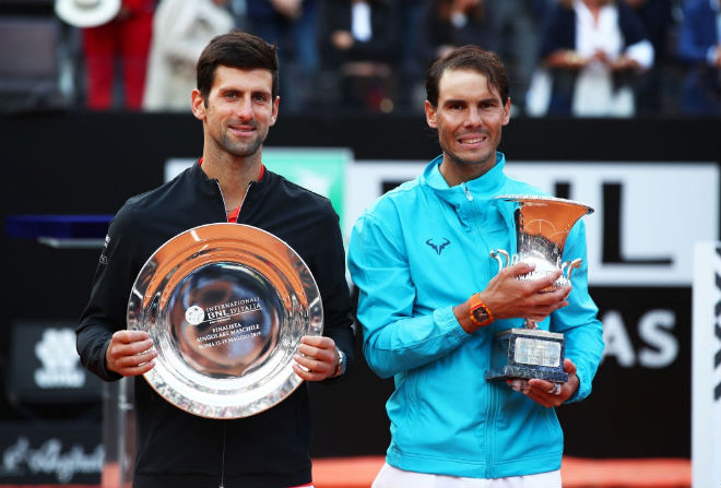 Năm ngoái, trên mặt sân đất nện ở chung kết Rome Masters, Djokovic từng thua đau 0-6, 6-4, 1-6 trước Nadal