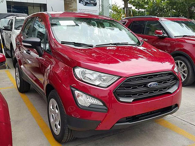 Ford EcoSport giảm giá 90 triệu đồng, cạnh tranh Hyundai KONA