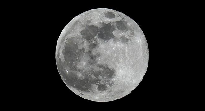 Nga sắp tạo bản đồ 3D của Mặt Trăng - 1