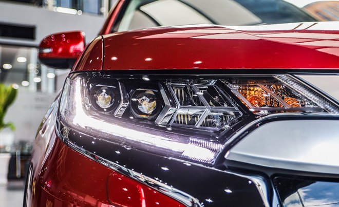 Giá xe Mitsubishi Outlander 2020 lăn bánh mới tháng 3 - 7