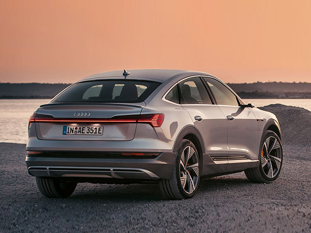 Audi Q5 Sportback 2020 sắp trình làng, cạnh tranh BMW X4 và GLC Coupe