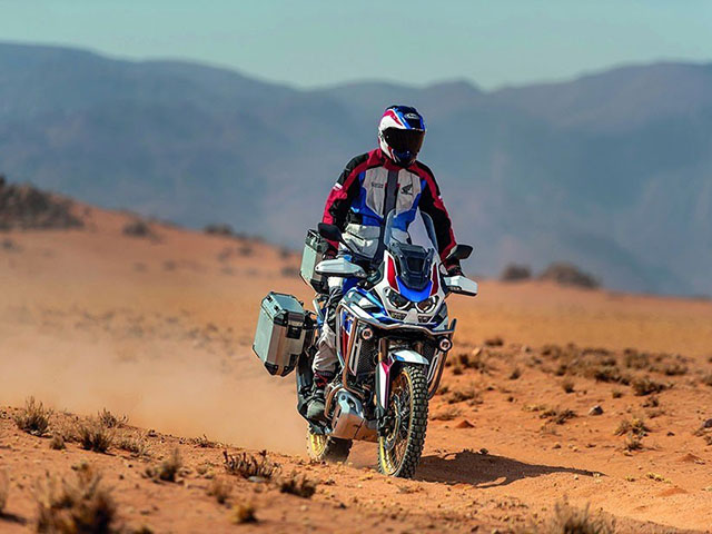 Xế phượt hạng nặng Honda Africa Twin CRF1100L 2020 bán ra tại Thái Lan, giá từ 400 triệu