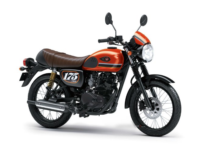 2020 Kawasaki W175 cafe màu cam.