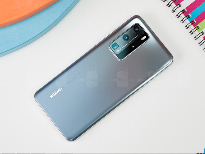 Dòng Huawei P40 có giá bán hấp dẫn hơn nhiều so với dòng Galaxy S20.