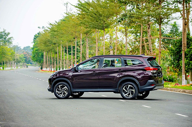 Toyota Rush: Hãy nhìn vào chất SUV - 2