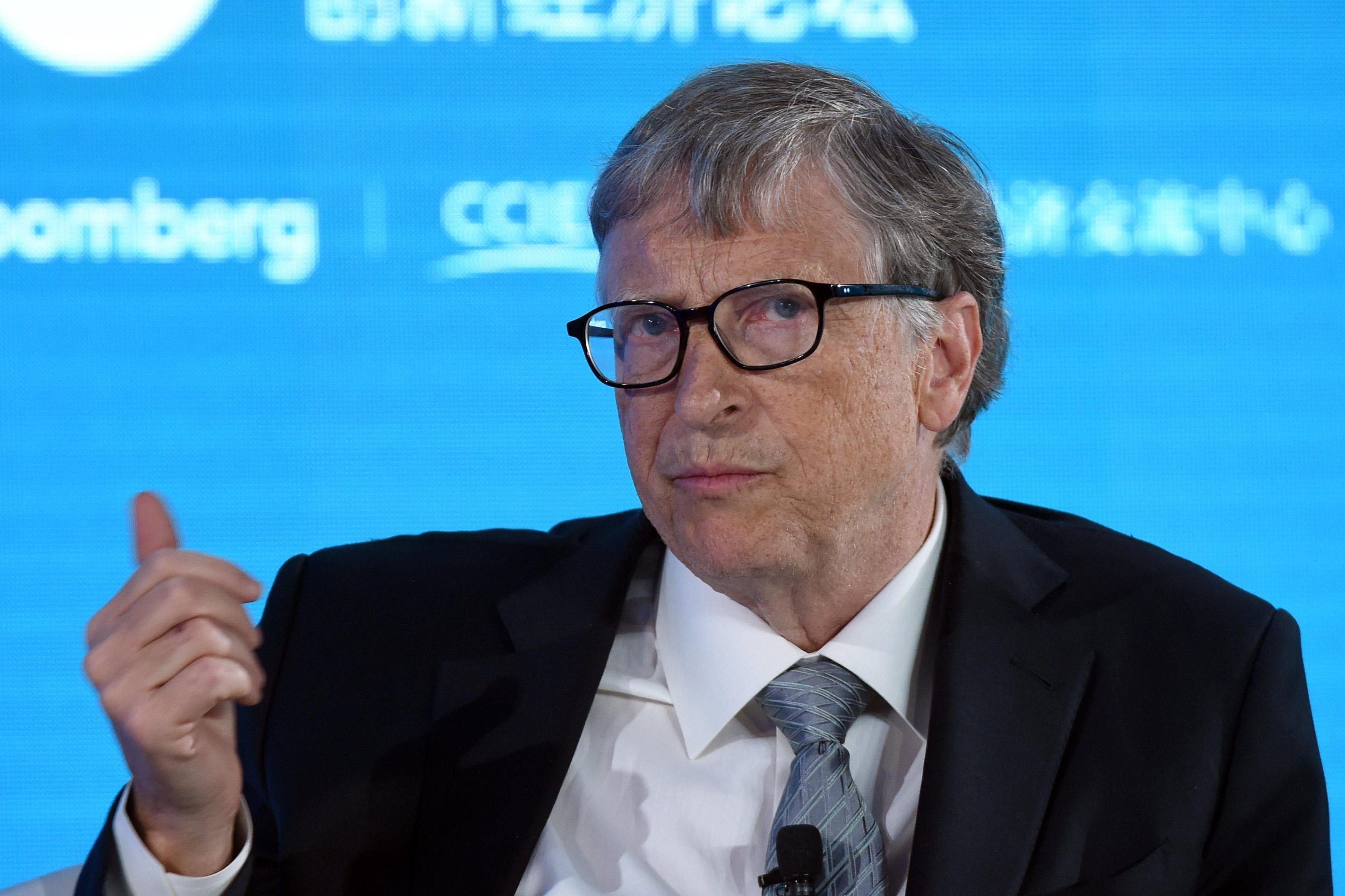 Tỷ phú Bill Gates cho rằng Mỹ chưa ở đỉnh dịch và cần có các biện pháp cứng rắn hơn để ngăn chặn. Ảnh: Getty