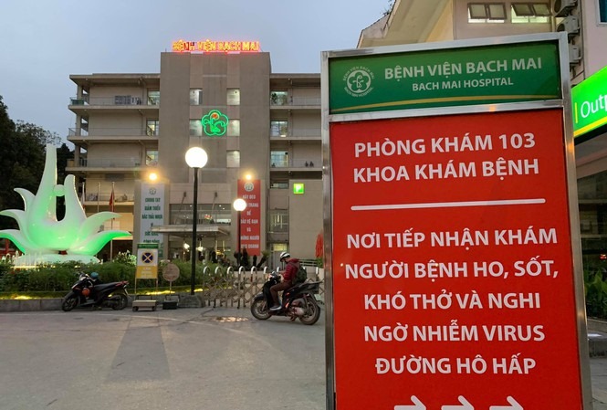 BV Bạch Mai thực hiện nội bất xuất ngoại bất nhập. Ảnh: TP