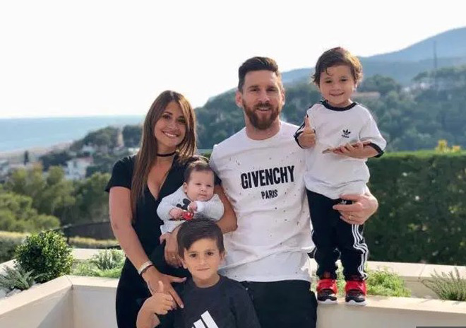 Messi đang có quãng nghỉ vui vẻ cùng cả gia đình