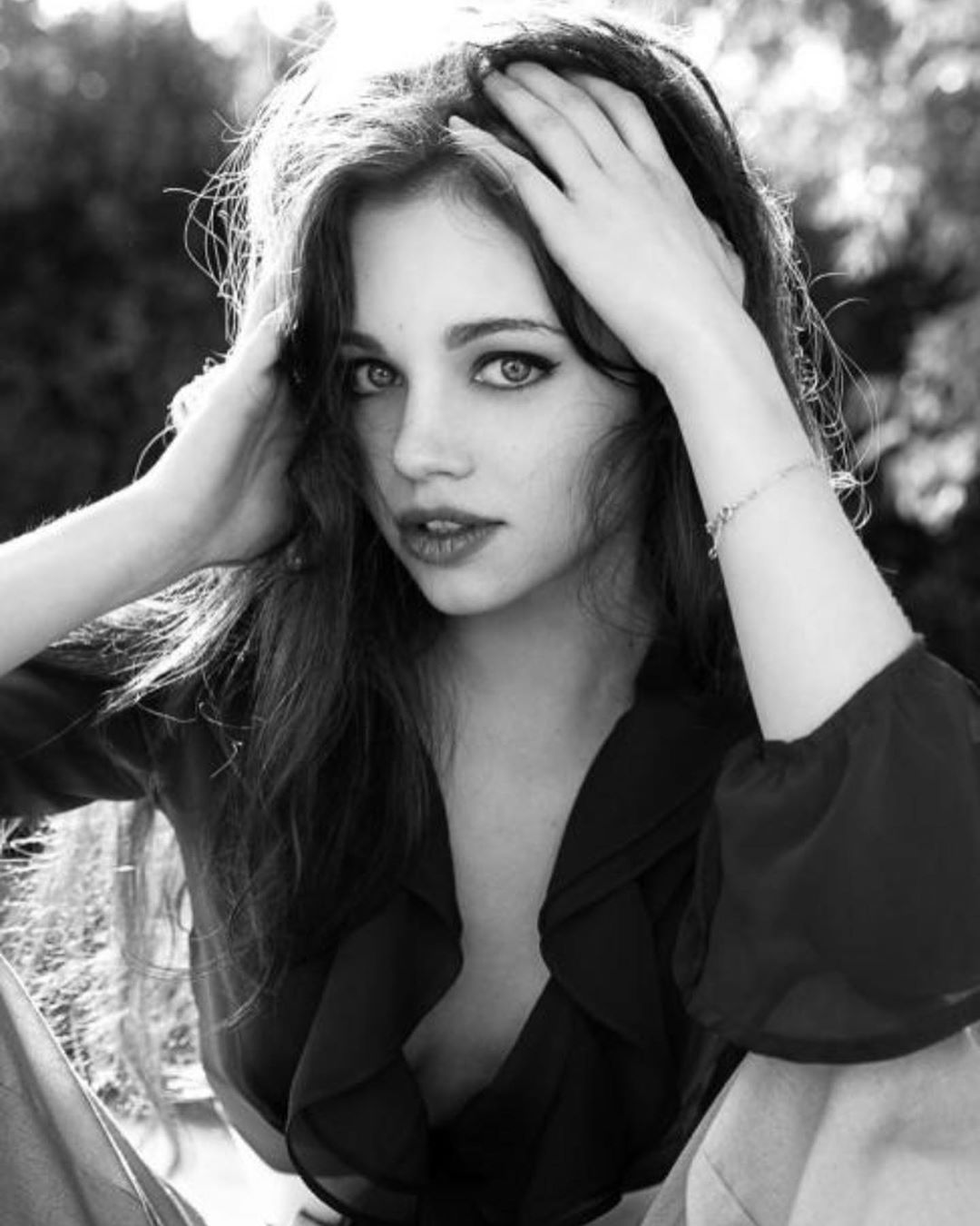 Hiện tại,&nbsp;India Eisley đã gầy hơn rất nhiều so với trước.