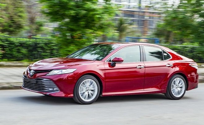 Giá lăn bánh xe Camry 2020 và thông số kỹ thuật chi tiết - 4